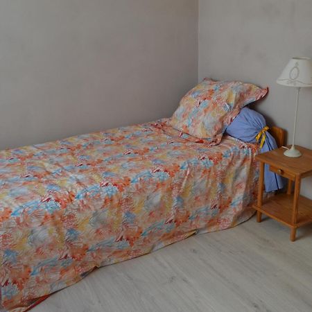 Escale A Villeperdue Chambre Neringa Saint-Épain Eksteriør billede
